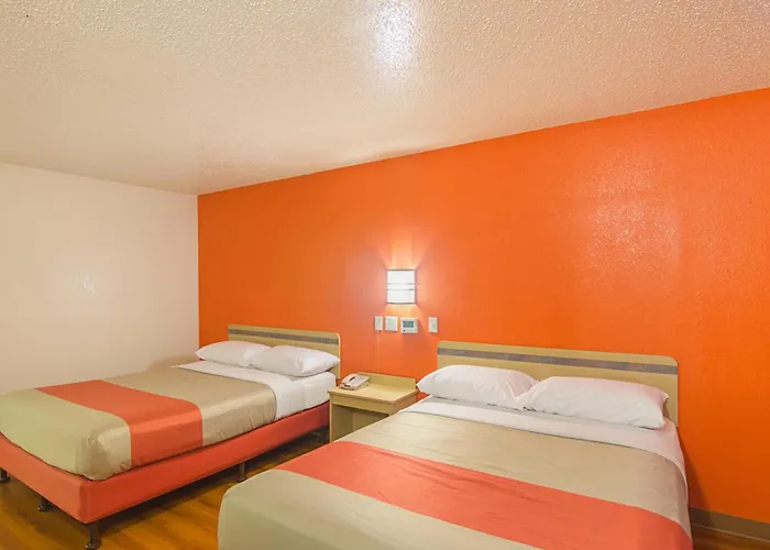 Motel 6-Porterville, CA