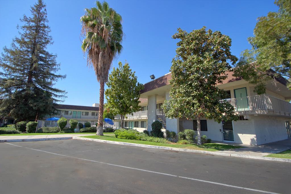 6-porterville, Ca 3* Porterville
