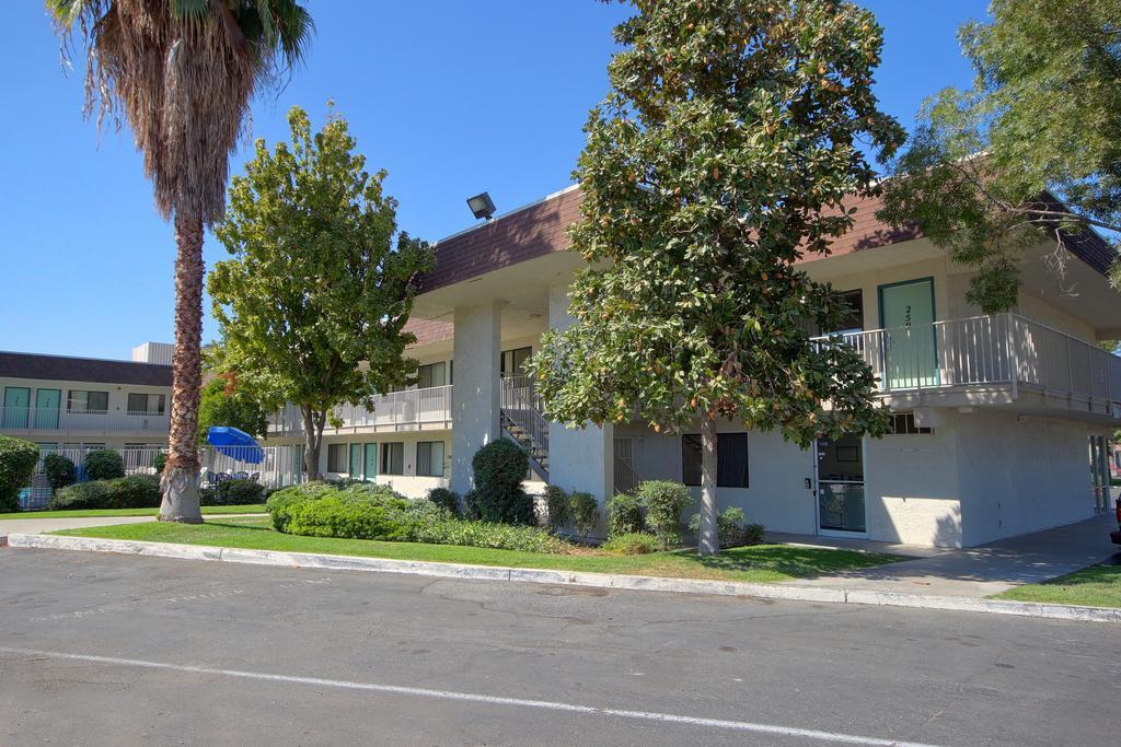 6-porterville, Ca 3*