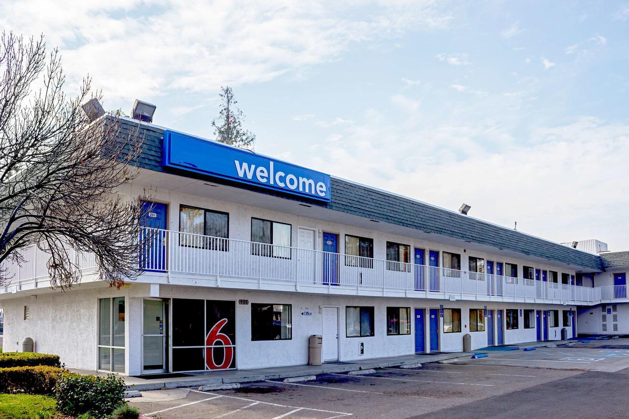 Hotel 6-porterville, Ca