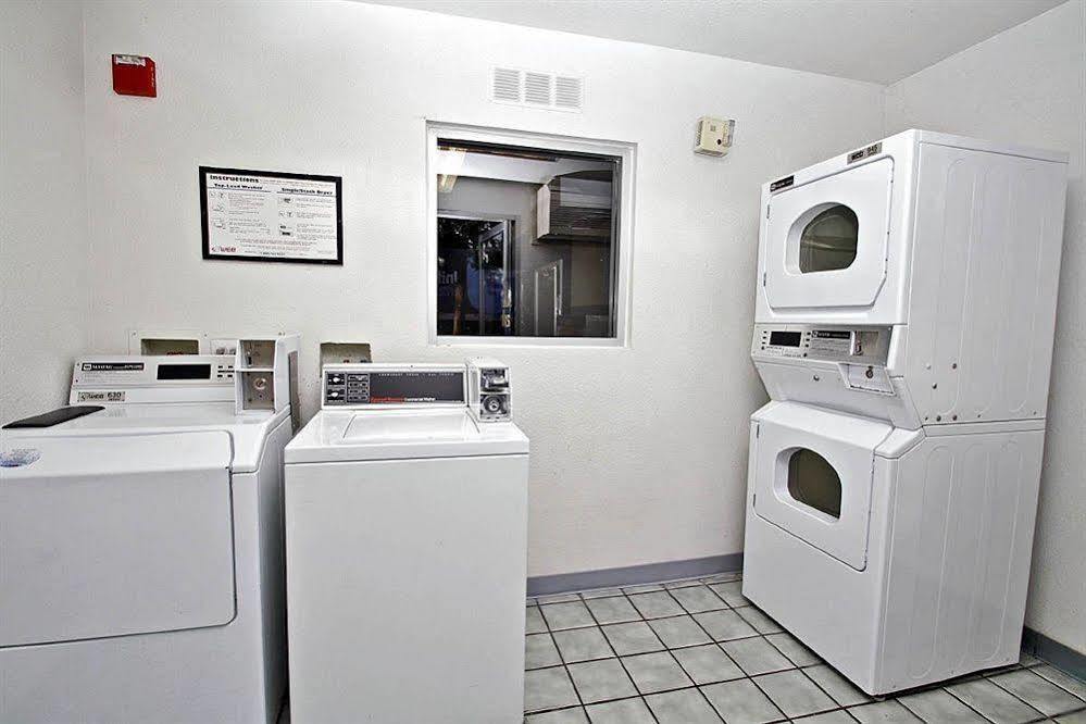6-porterville, Ca 3* Porterville